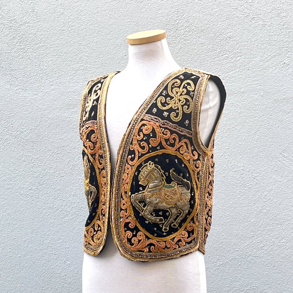 Vintage Handmade Black Velvet Embroidered Beaded Kalaga Tapestry Vest Medium